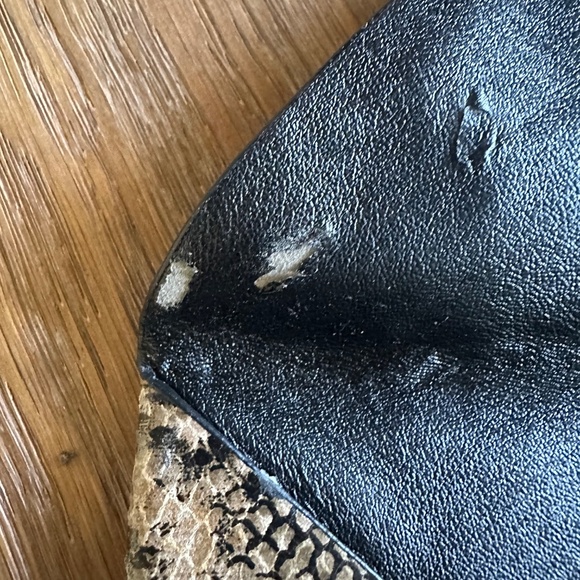 BCBGMAXAZRIA Faux Snakeskin Envelope Clutch - Picture 10 of 14